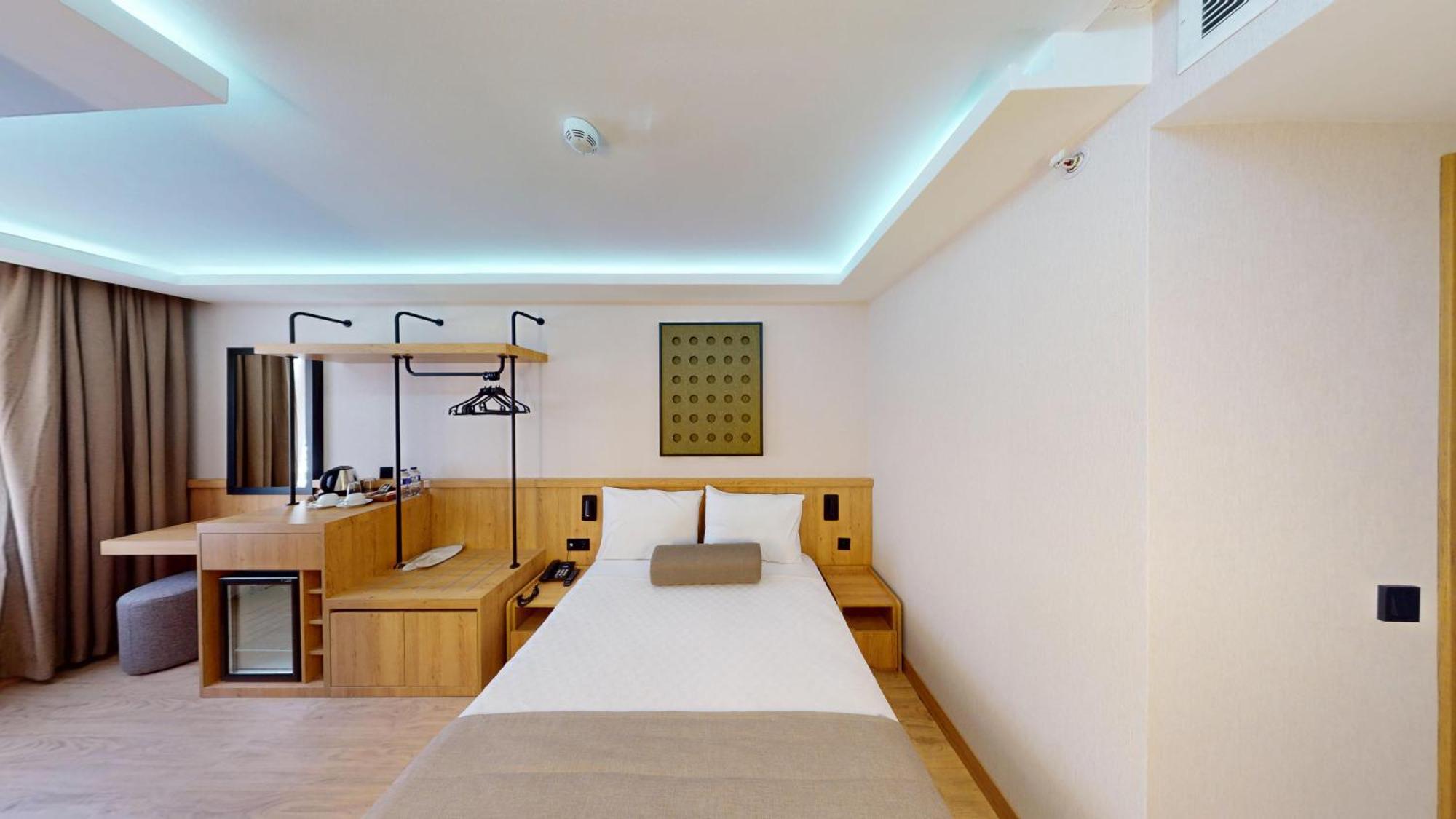 River Otel