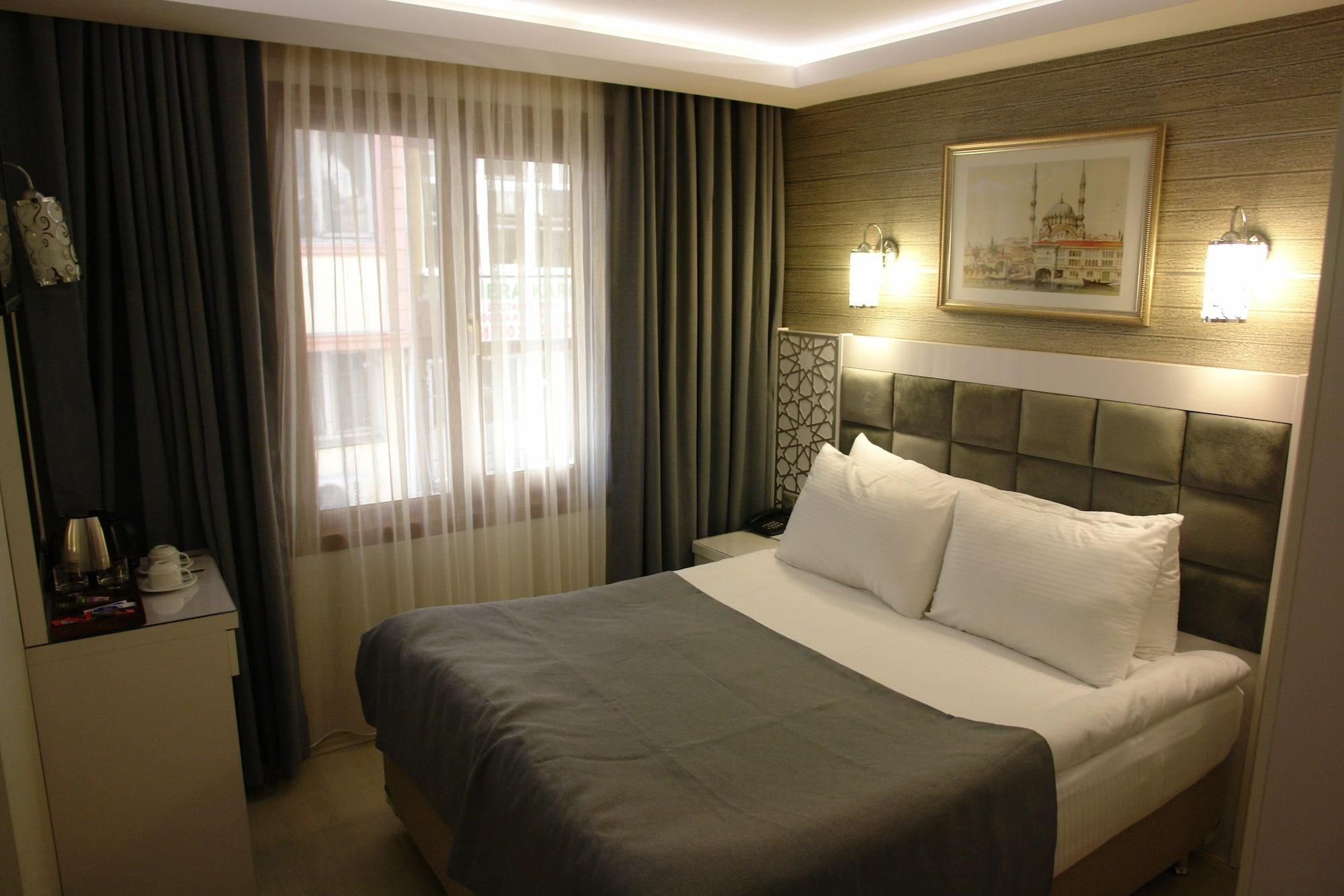 River Hotel Stambuł